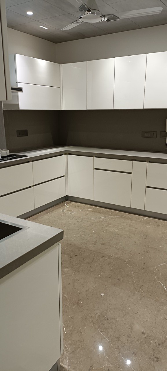 Mirror finish Italian marble polishing in Lajpat Nagar IV, Delhi