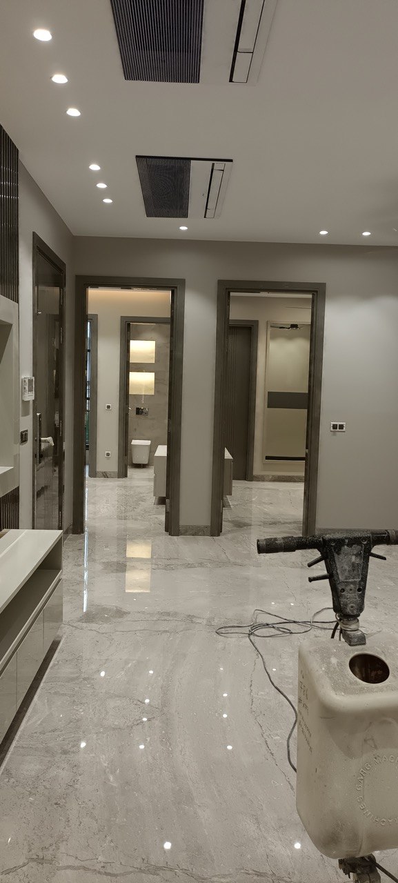 Mirror finish Italian marble polishing in Sector 44, Noida